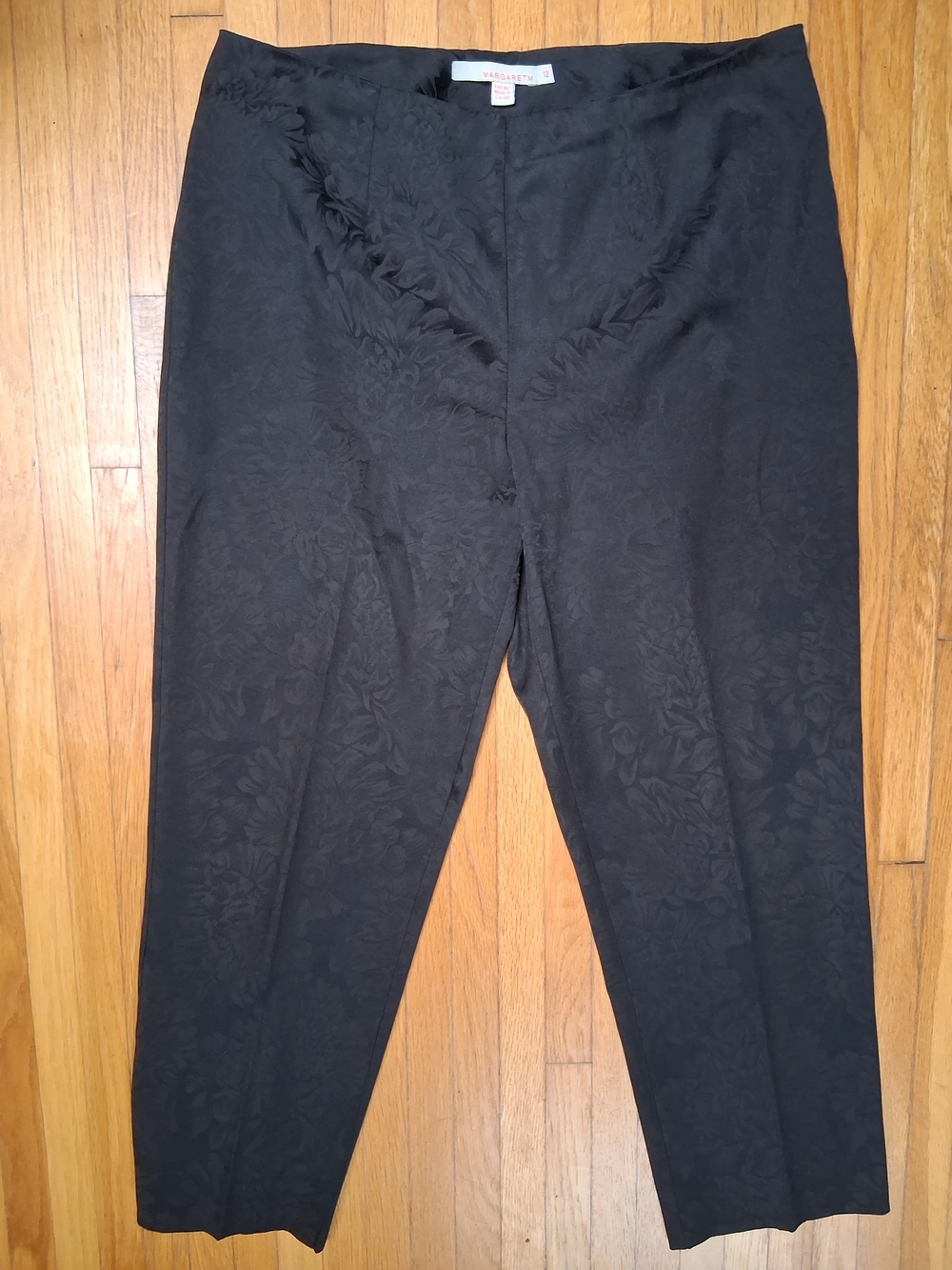 Margaret M Black Floral Jacquard Straight-Leg Pull-On Pants